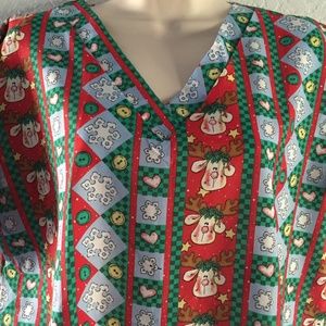 Small Christmas Print Medical Scrub Top